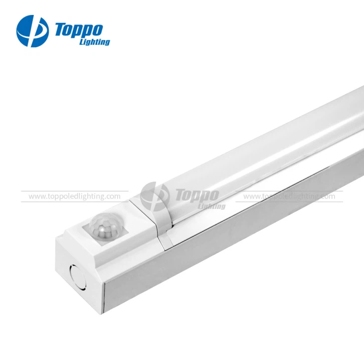 پیر سینسر کی سطح بڑھتے ہوئے 120lm / W 1-10V Dimming ایل ای ڈی Batten روشنی